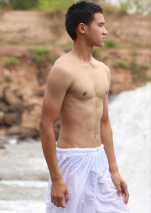 Alexis-Men-2